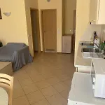 Bright, Central, 1-bed With Pool View Апартаменты